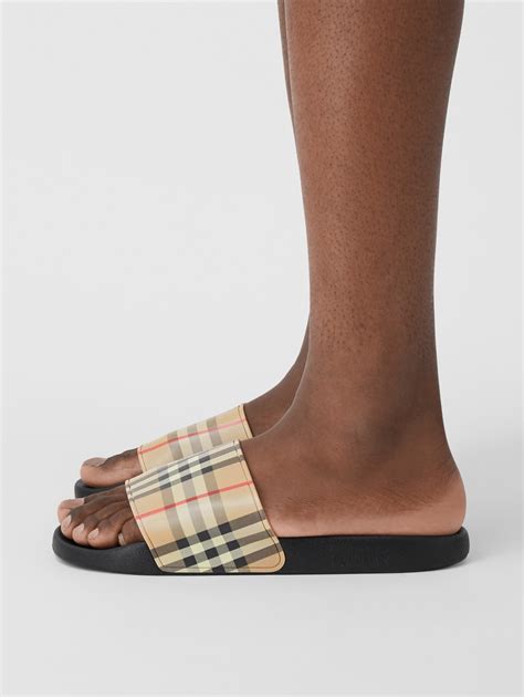 men's burberry slides sale